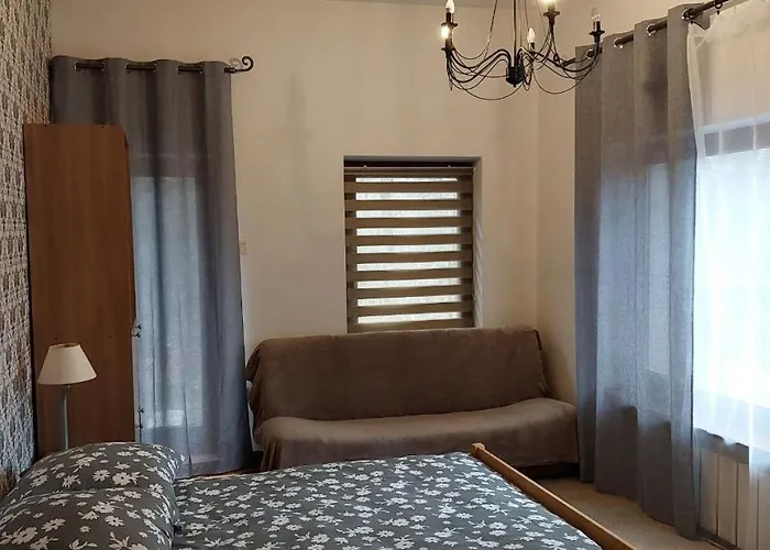 Wkl Dom Goscinny Βαρσοβία