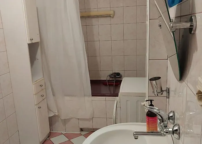 Πανσιόν Wkl Dom Goscinny *