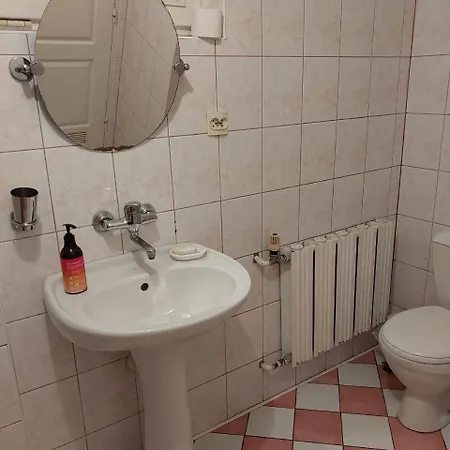 Wkl Dom Goscinny * Varšava